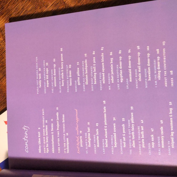 NWT! Set of 2 Knitting Books by Vickie Howell host of DIY's Knitty Gritty - Picture 5 of 11